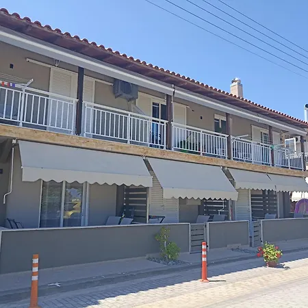 Eudokia Hotel apartamentowy Sarti