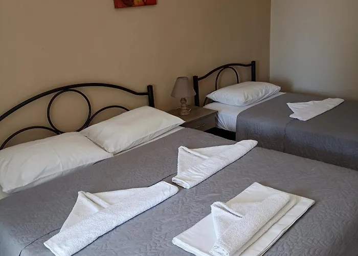 Eudokia Aparthotel Sarti