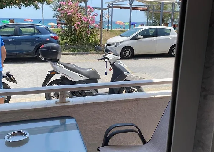 Eudokia 公寓式酒店 萨尔蒂